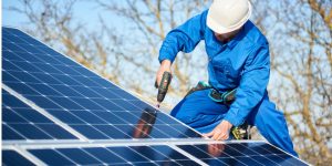 Installation Maintenance Panneaux Solaires Photovoltaïques à Herin